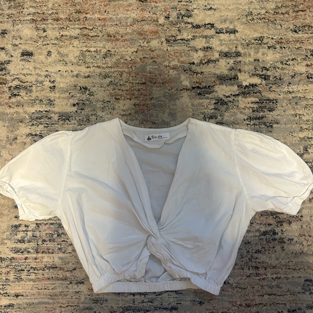 Elegant White Puff Sleeve Crop Top